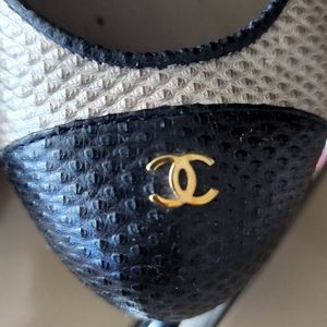 Chanel two toned 4in heels